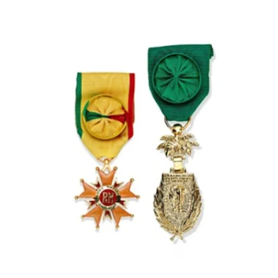 Custom Logo antico placcato Fashiowith nastro lega metallo Chiesa Soldier Medaglia militare del riconoscimento dell&prime;onore di guerra