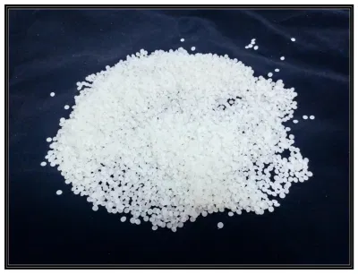 Materiale grezzo colore poliestere masterbatch Glow White filler masterbatch In masterbatch Dark