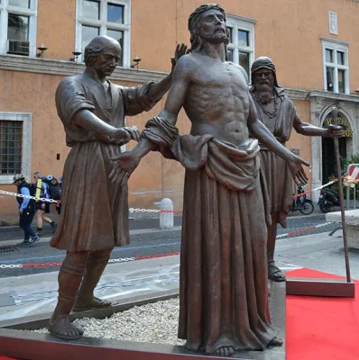Statue religiose cattoliche Cast stazioni di bronzo della Croce Gesù Statua di crocifissione in vendita