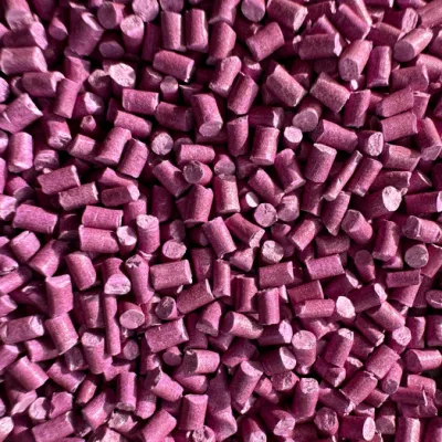 Materiale grezzo plastico PP/PE di alta qualità masterbatch rosso