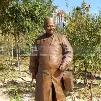 Statua di bronzo con fusione di bronzo a imitazione variata