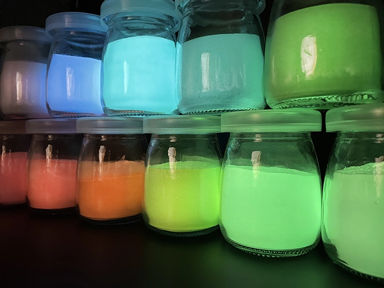 Photochromic Powder Pigment, Sunlight/UV Light Sensitive Powder Inorganic Pigment Color Change When Under Sunlight or UV Light for Cosmetics and Textiles