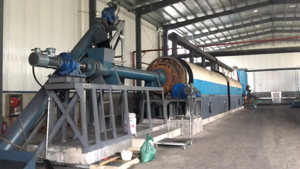 Waste Rubber to Renewable Energy Recycling Machine Continuous Pyrolysis Reactor