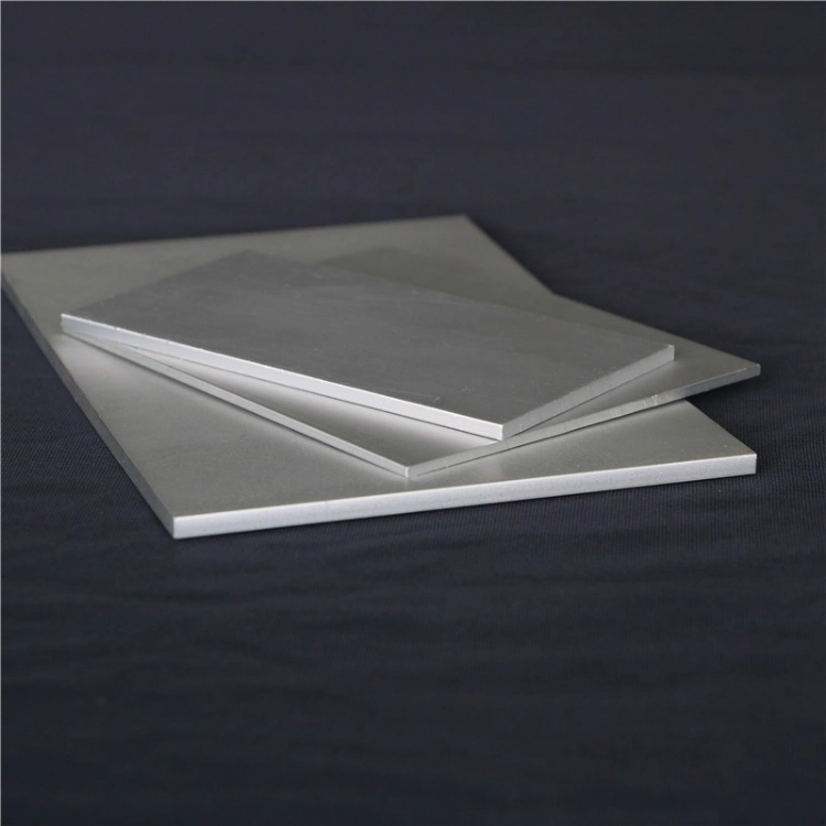 OEM Produce Aluminum Extruded Profile Extruded Flatbar Thin Plate/Laser Cutting Sheet/Rod