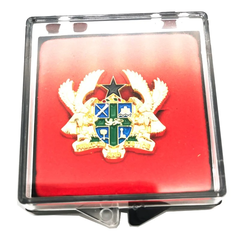 BSCI Factory Made Custom Metal Enamel Badge Brooch Lapel Pin Gold Emblem