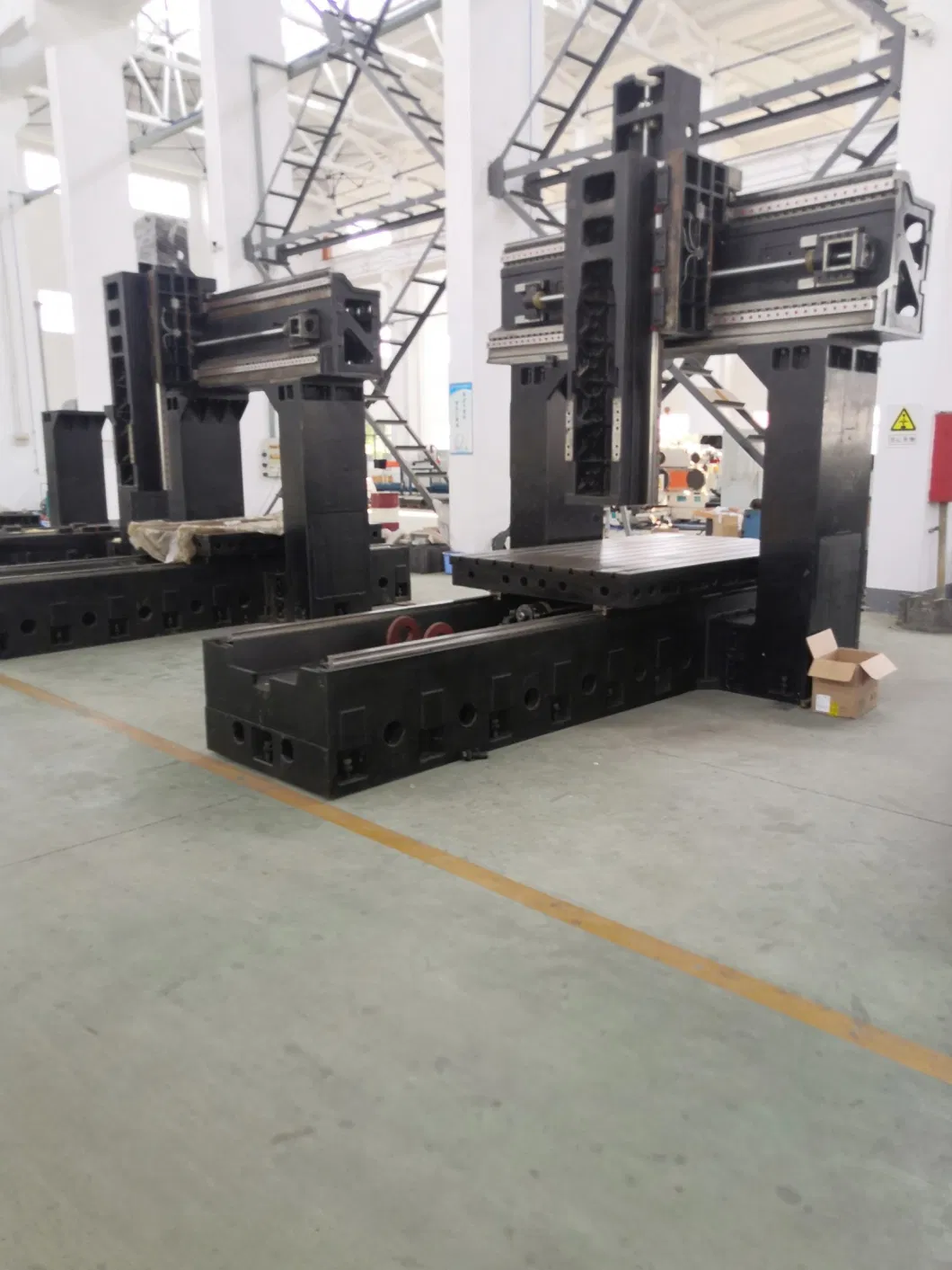 Large Bearing Capacity Fixed Beam Gantry CNC Milling Machine for Ferrous Metals Roughing and Finishing OEM/ODM