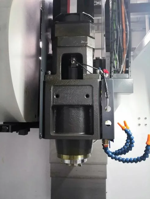 6 Axis CNC Milling Machine Vmc 1060 Taiwan Vmc Milling Machine Center for Sale