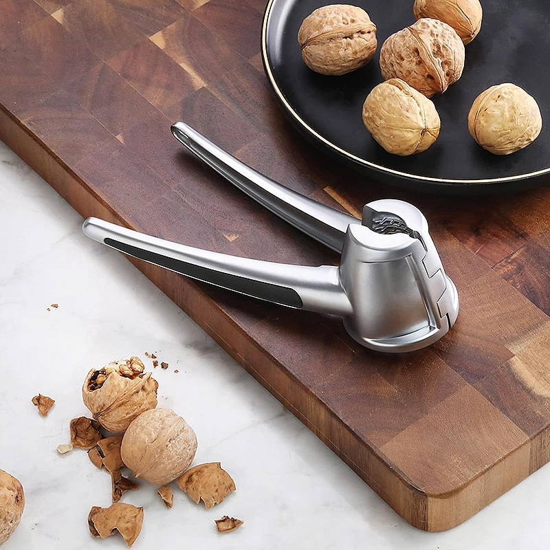 New Design Kitchen Gadgets Almond Walnuts Clip Zinc Alloy Kitchen Nutcracker Nut Cracker Opener Tool Opener for Cracking Nuts