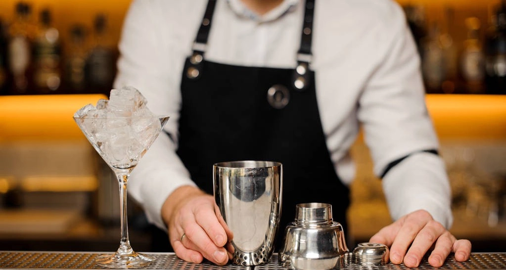 Shake Cup Bartender Utensils Wine Set Hand-Cranked Cocktail Shaker Set