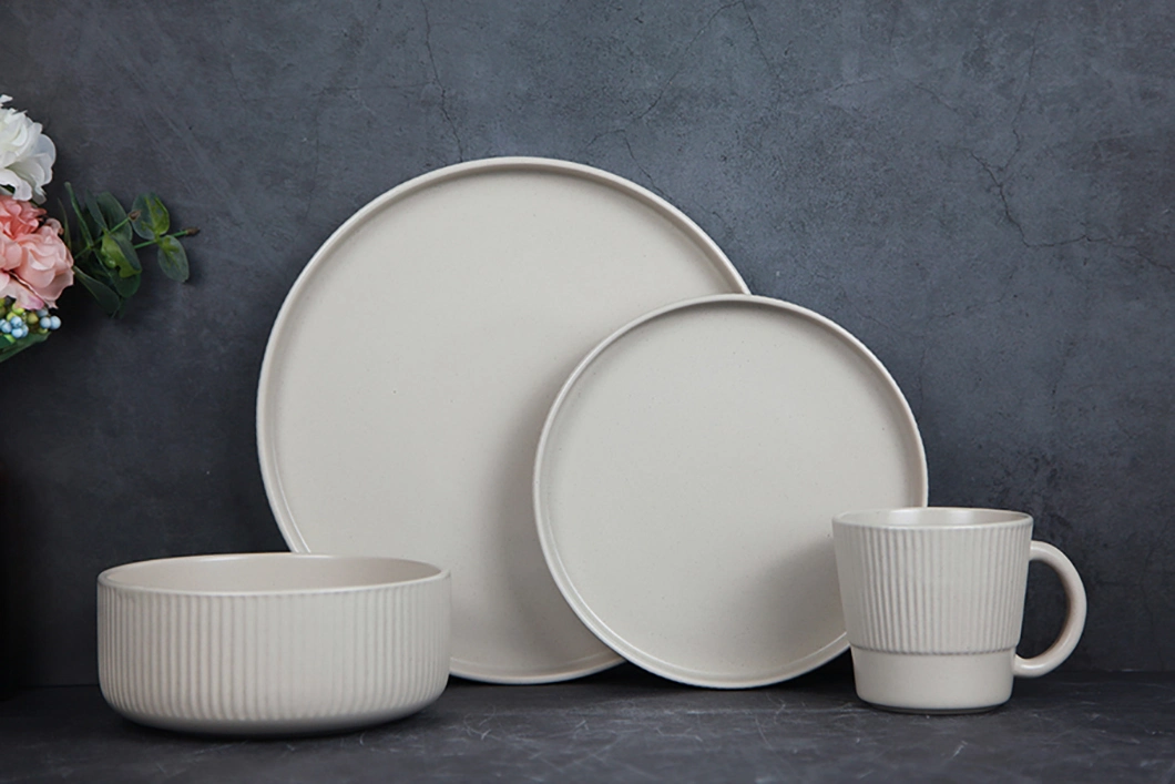 Factory Price Ceramic White Plates Nordic Porcelain Plate Set Dinnerware Crockery Dished Set Bowl Set Dining Tableware