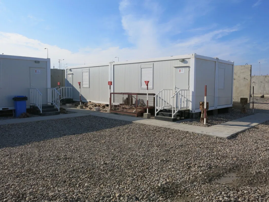 Mobile Prefab Temporary Accommodation Kits with Kitchen and Floor Tiles for Mali