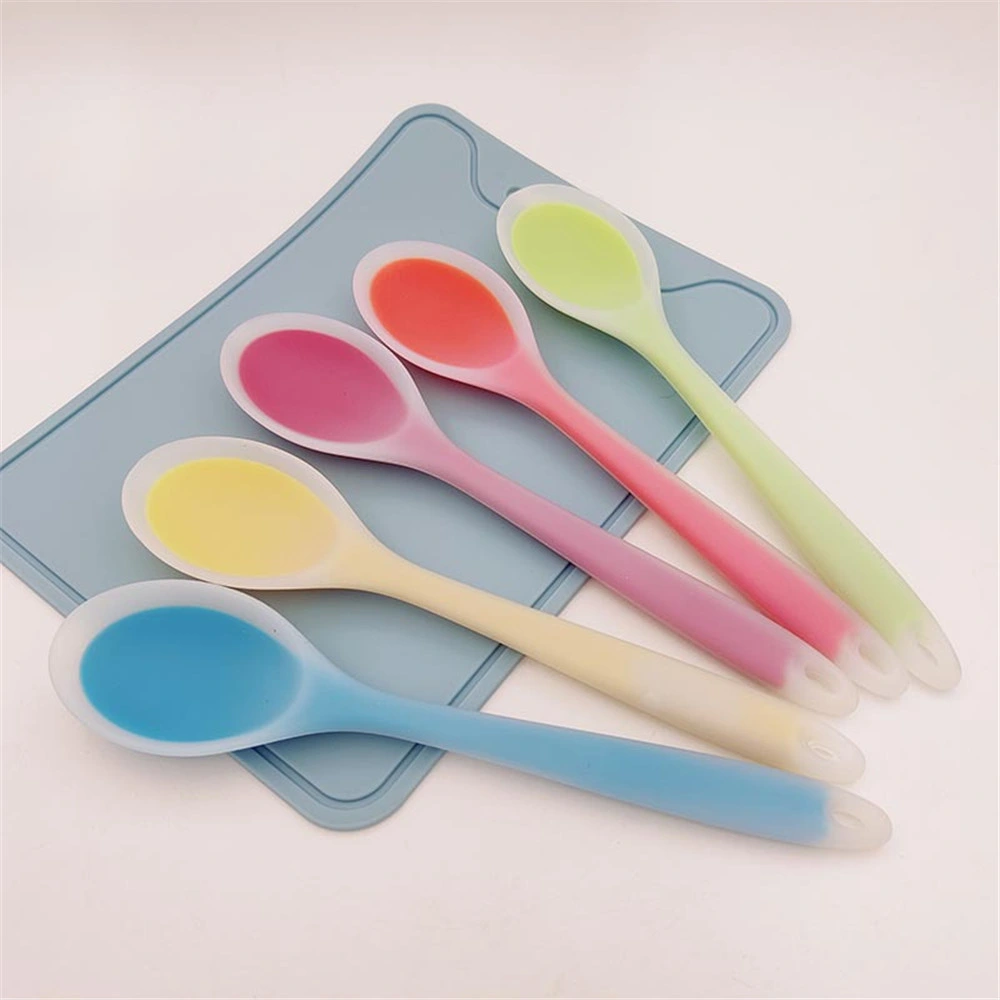 Temperature Sensing Scoop Kids Tableware Soft Silicone Spoon Feeding Helper