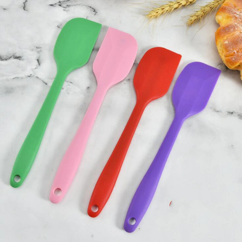 Silicone Spatula, 500&deg; F Heat Resistant Seamless Rubber Spatulas BPA Free Safe Kitchen Utensils Non-Stick for Cooking Baking &amp; Mixing Round Angled Esg12116