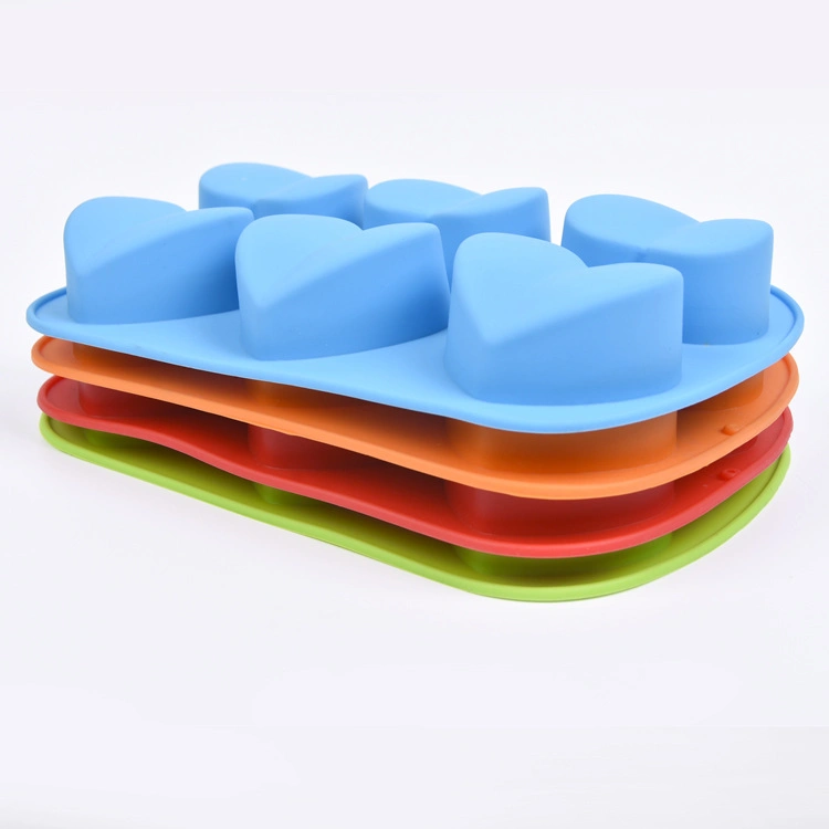 6-Cavity Love Heart Shaped Mould Silicone Bakeware Moulds Chocolate Soap Mold