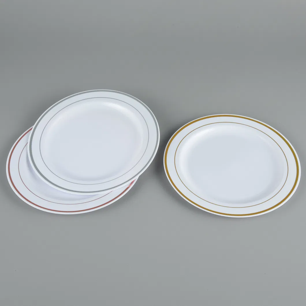 Personalized Hallow out Design Elegant Plastic Round Plates Black Golden Dinnerware Party Sets