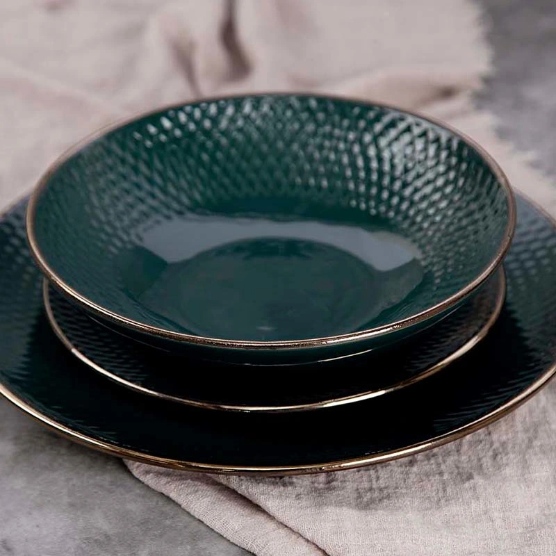 New Design Disposable Wedding Party Metalic Rim Plate Plastic Dinnerware Tableware Sets