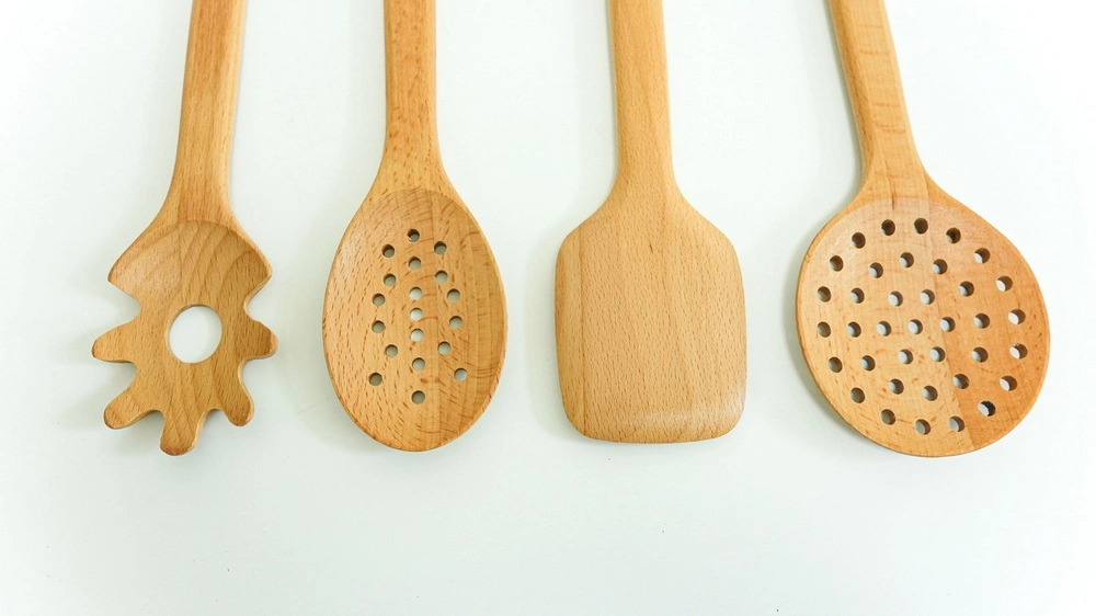 Durable and Reusable Wooden Kitchen Tools Accessories with UV Printing Handle