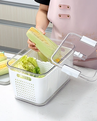 Fridge Storage Bin Produce Saver Stackable Refrigerator Food Organizer Container with Removable Drain Tray