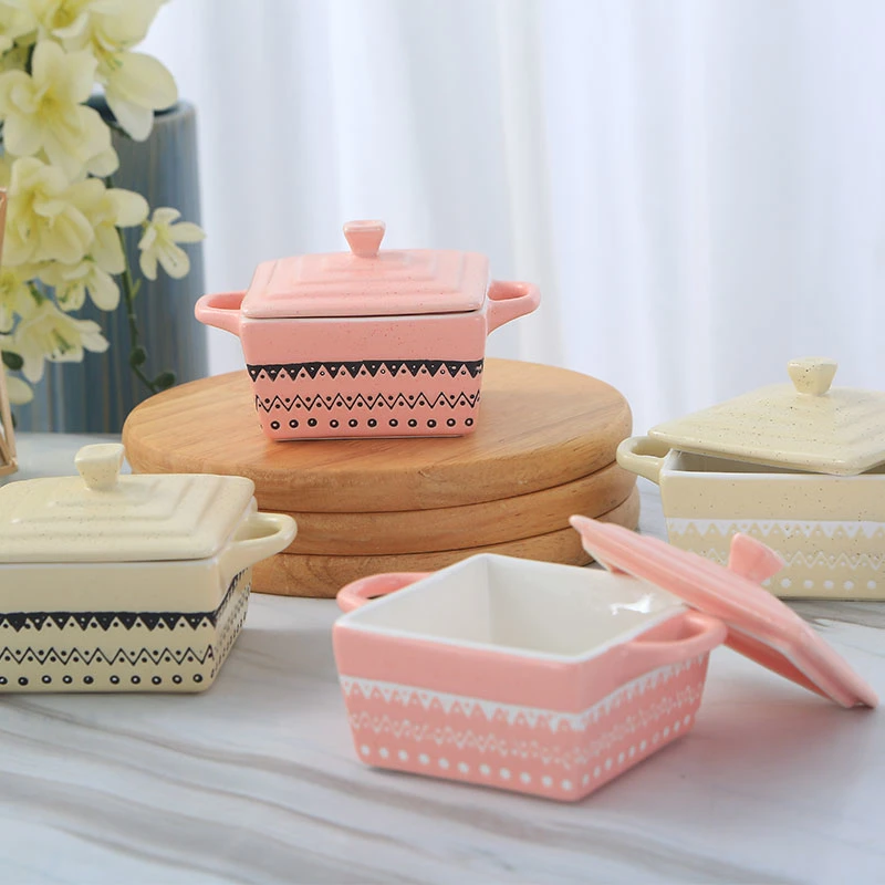 China Supplier High Quality Oval Shape Ceramic Casserole Candy Colors Stoneware Mini Baking Dish Oval Mini Bowl with Lid for Kitchen