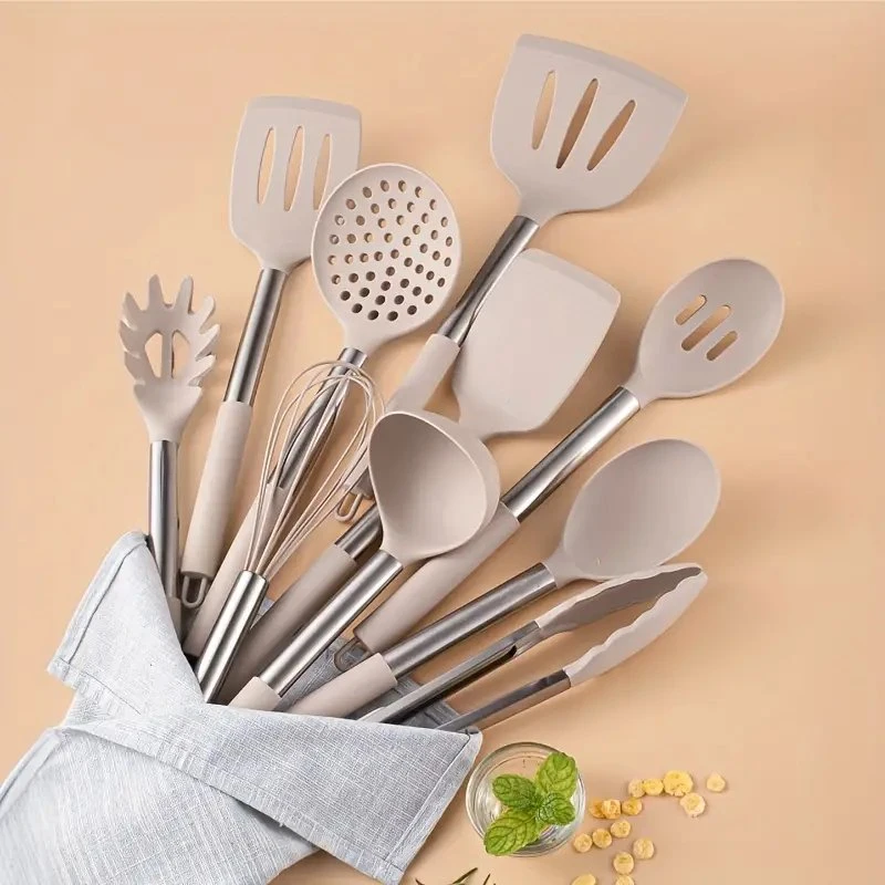 Heat Resistant Kitchen Accessories Cooking Utensil Kitchenware Non Stick Food Grade Handle Silicone Kitchen Utensils Set