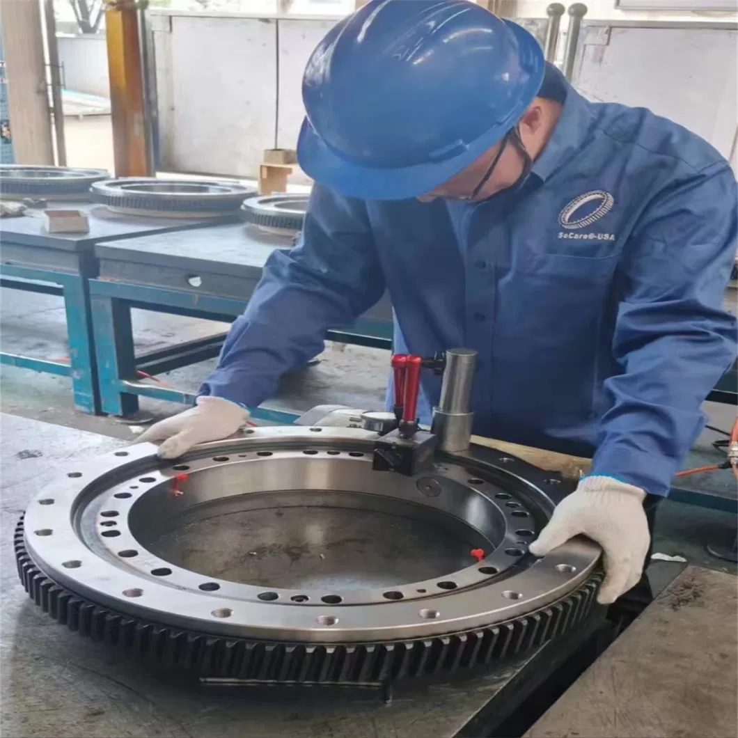 Factory Price Slewing Bearings with Internal Teeth External Teeth with Flange for Band Conveyor