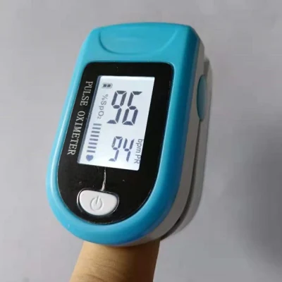 Dedo Pulsioxímetro portátil Stock listo Peadiatric adulto de alta precisión de la SpO2 TFT LCD LED pantalla OLED de cuatro colores de un solo color