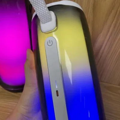 Altavoz inalámbrico Bluetooth con luz LED impermeable al aire libre de altavoz Subwoofer Soundbar sonido HiFi altavoz de graves profundos y pulso5