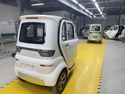 Triciclo eléctrico barato Triciclo eléctrico cerrado Triciclo eléctrico con cabina Sooter