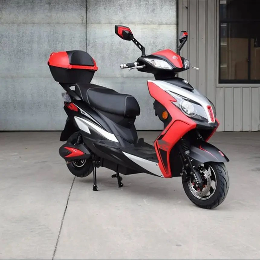 Low Price Wholesale Electric Scooter 2000W Adult Hot Sale Electric Motorcycle CKD 12inch Wheel