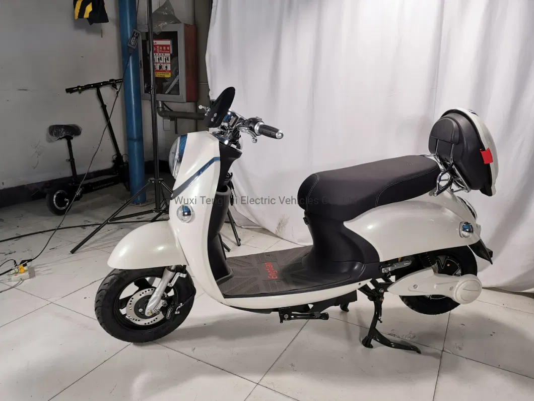 2021 Hot Sale Mobility Cheapest High Quality 2000W 2 Wheel Electric Scooters for Adult E Motorcycle CKD Motrcycles