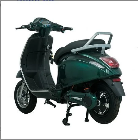 Double Seat CKD Vespa Style Electric Scooter for Sale