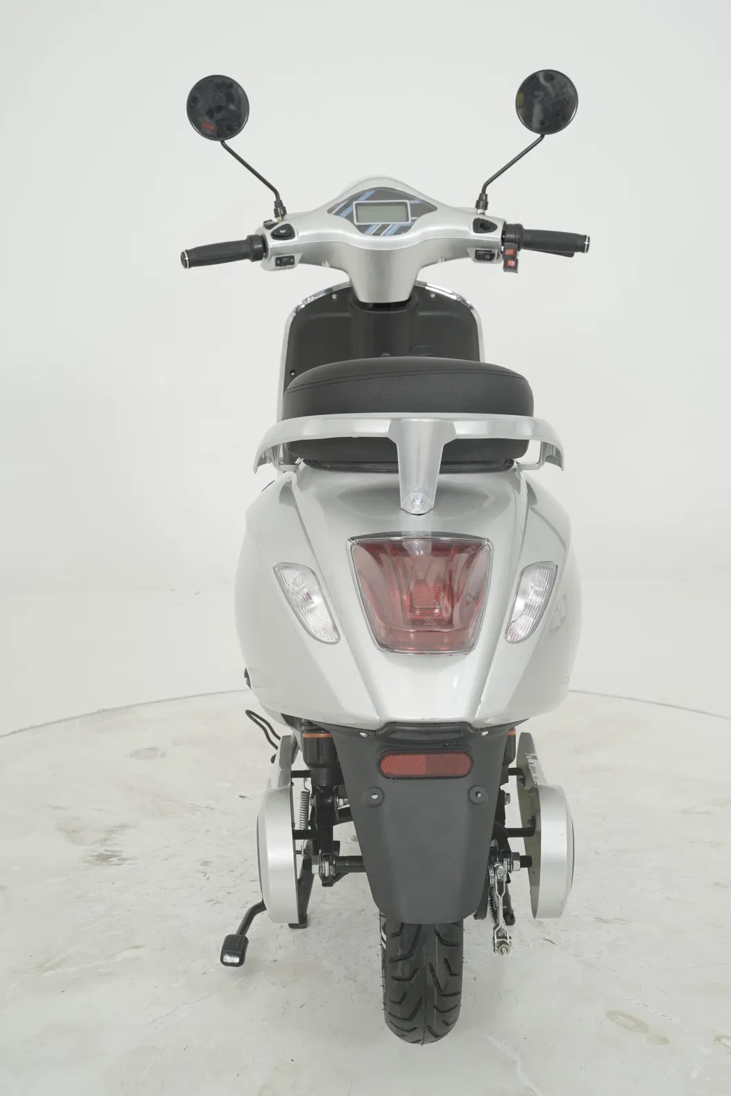 2023 Cheap Motor Bike Mobility Scooter Electric Motorcycle for Sale
