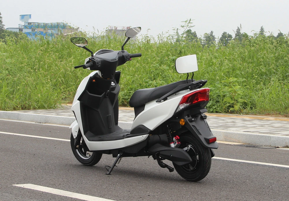 Adult High Speed 1000W 1500W Best Motor Bike Electric Motorcycle SKD Cheap Price Electric Moped Electric Scooters Motorcycles Kids Scooter Cargo Tricycle EMC-03