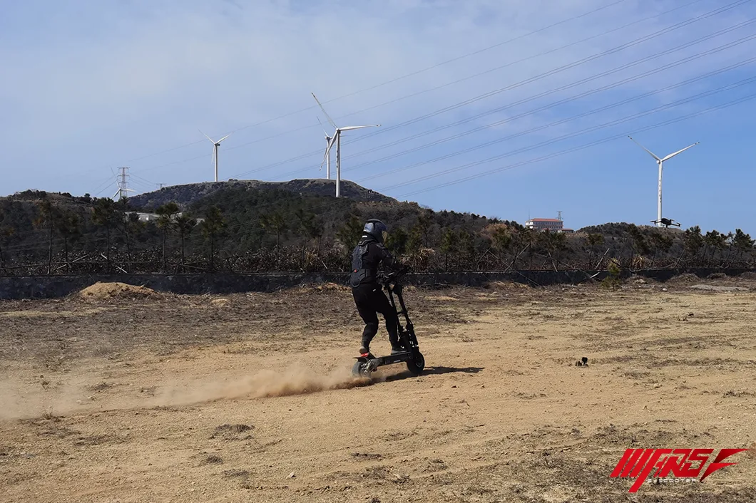 11 Inch 100km/Hour off-Road E Scooter Electric Scooters