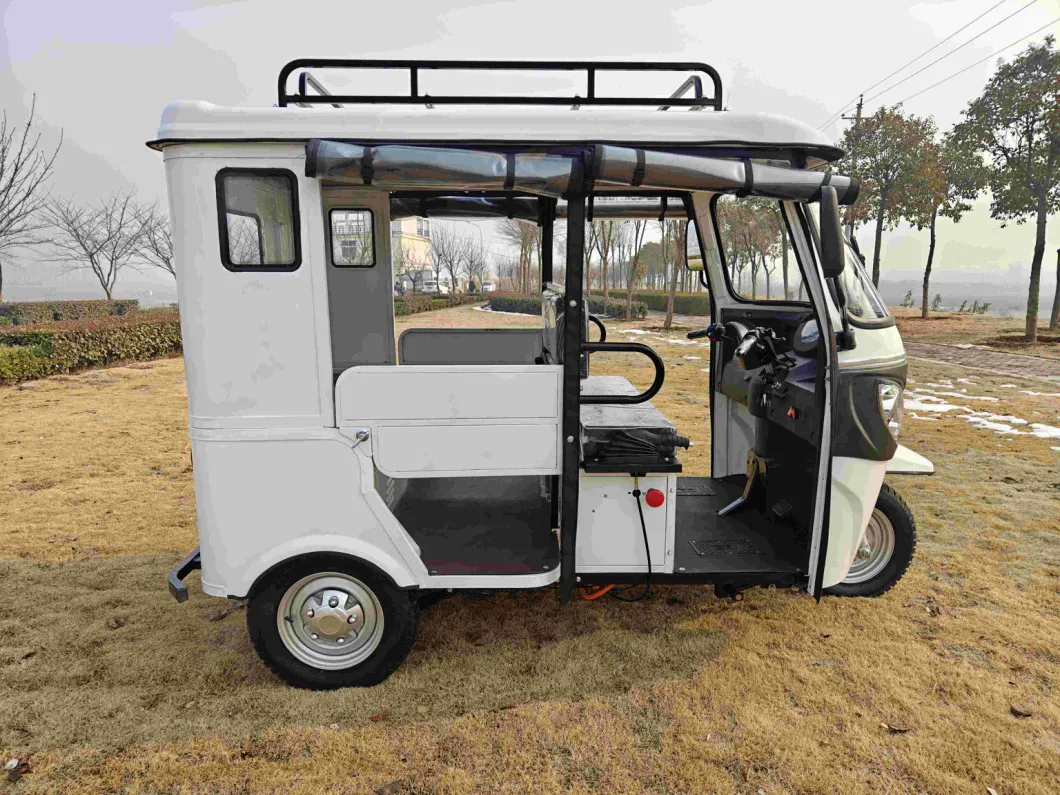 3kw-5kw Motor/Electric Taxi/Electric Three-Wheel Passenger Car/Electric Tricycle/Tuk-Tuk/