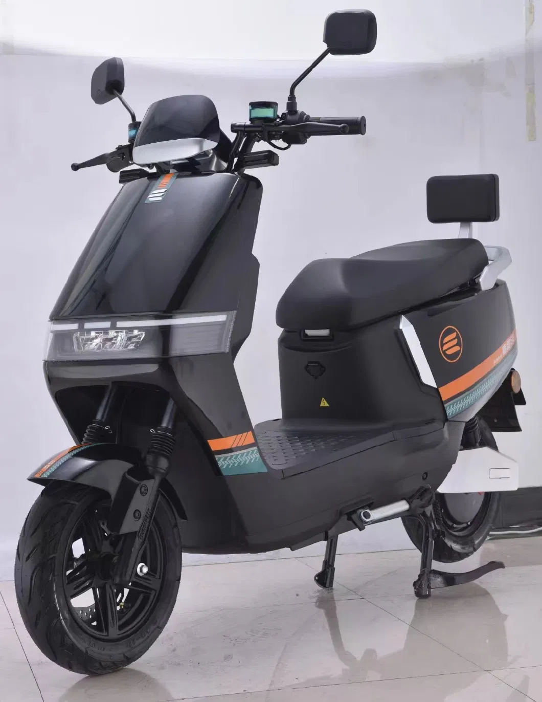 2022 Hot Selling Chinese Electric Bike, Adults Electric Scooter with 65km/H Speed