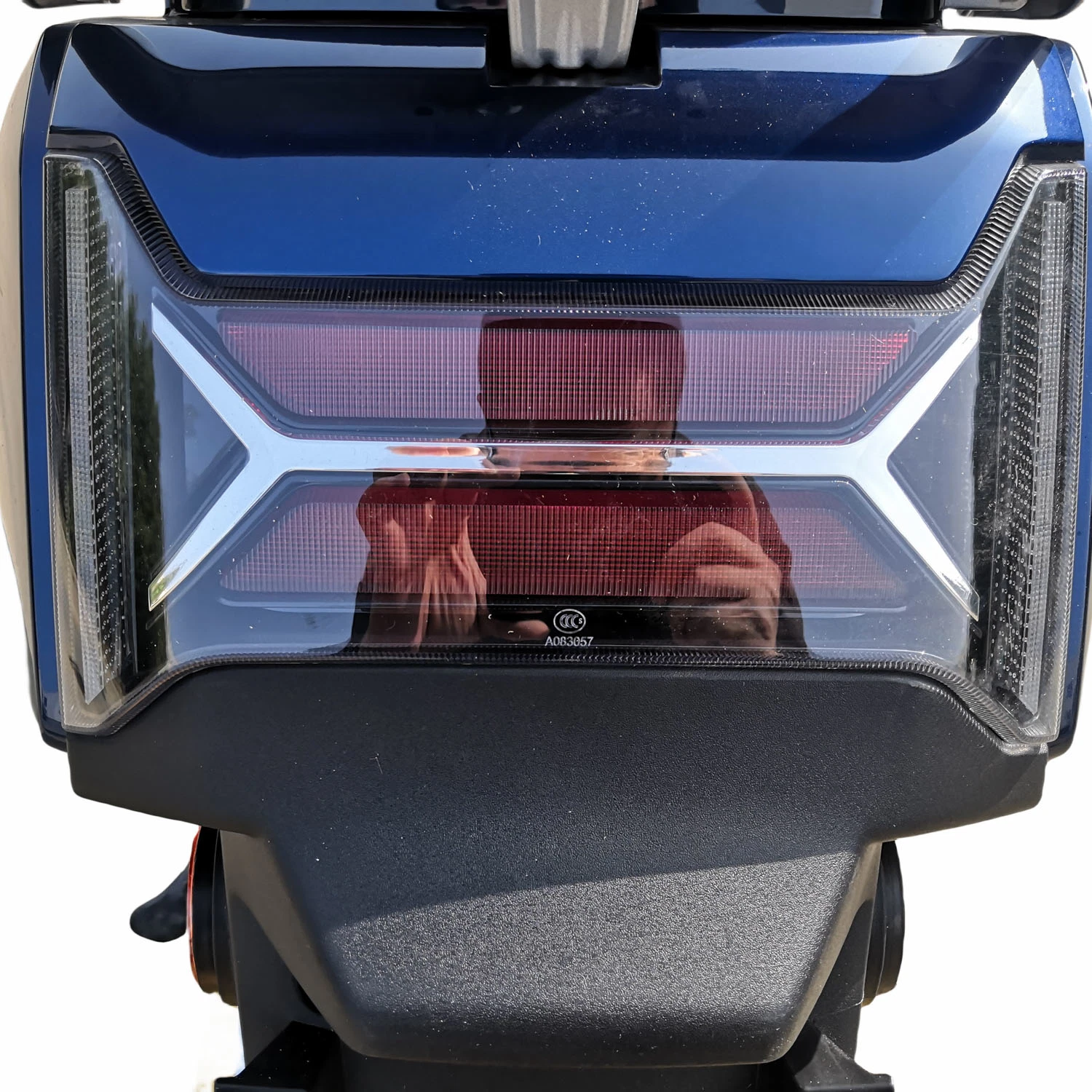 Venta en caliente motocicleta el&#233;ctrica con luz LED de tres velocidades