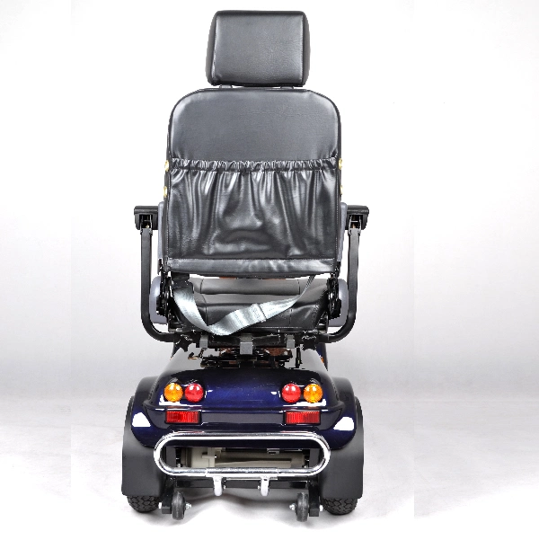 Electric Four Wheels Mobility Scooter for Senior People