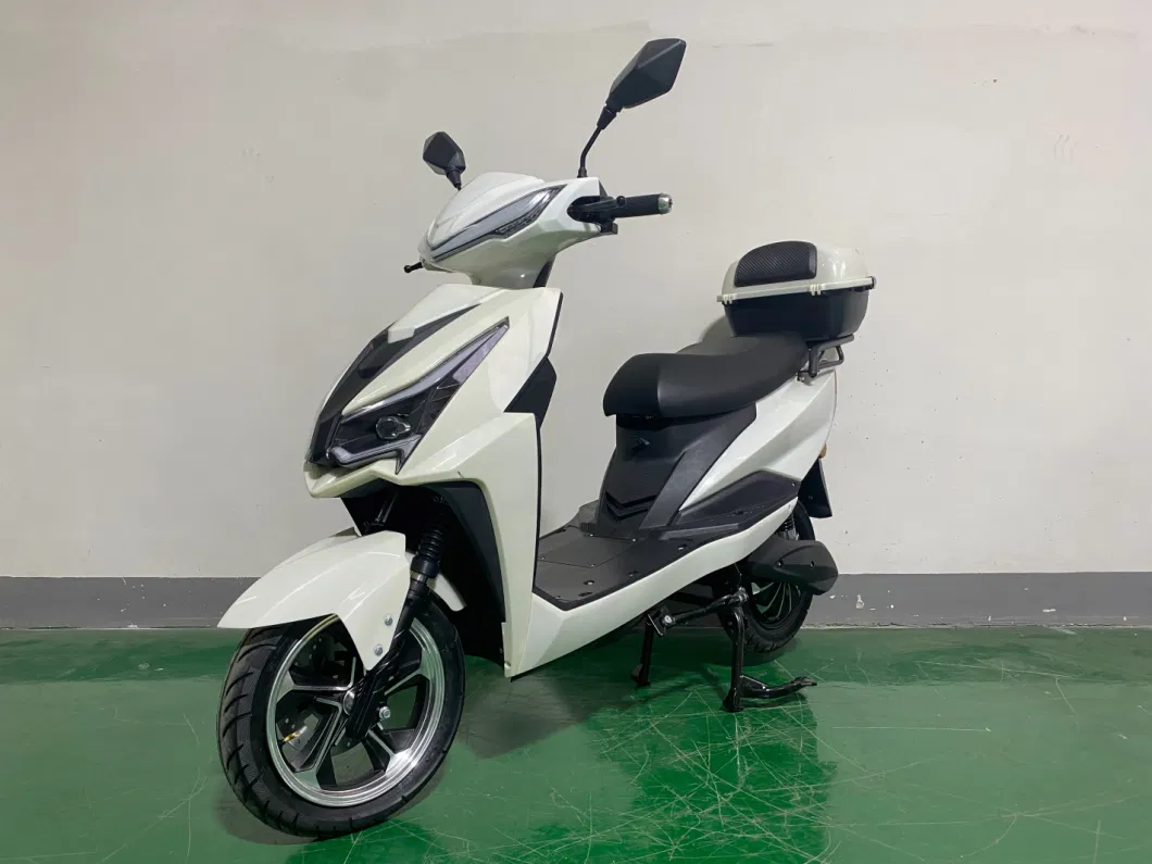 High Quality Electric Scooter with EEC and Lead-Acid Battery