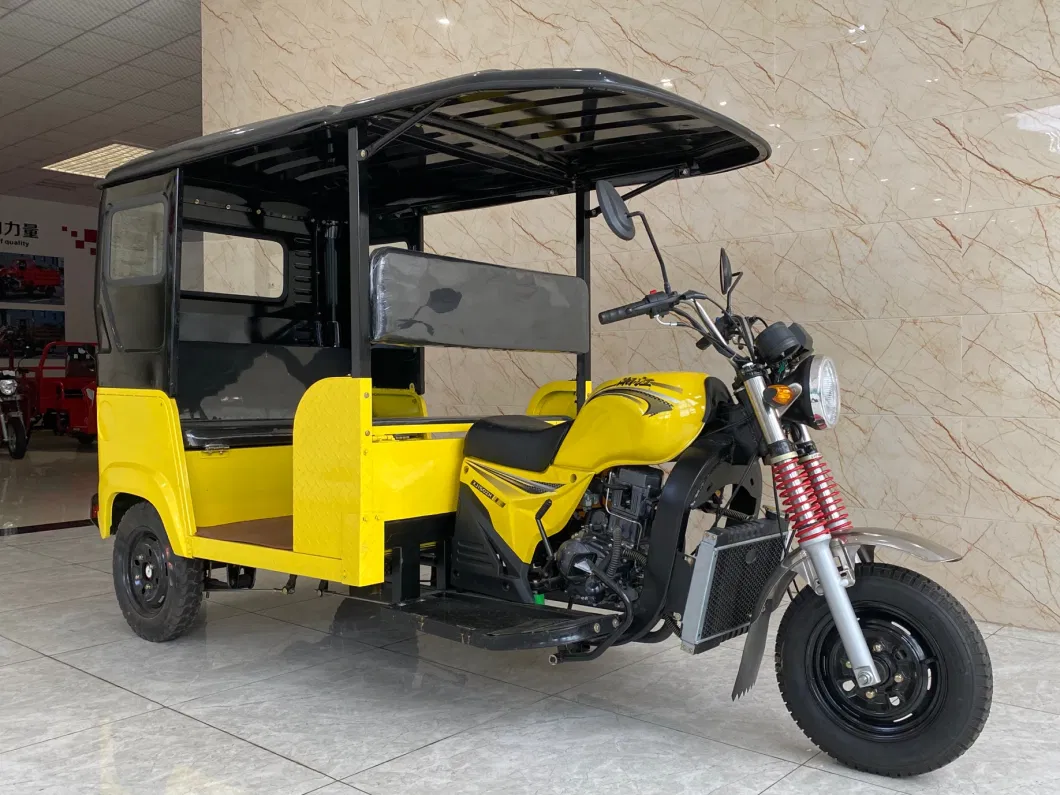 Watercooling Motorized Tuktuk in Cambodia Auo Rickshaw/Gasoline Taxi/Tricycle for Adults