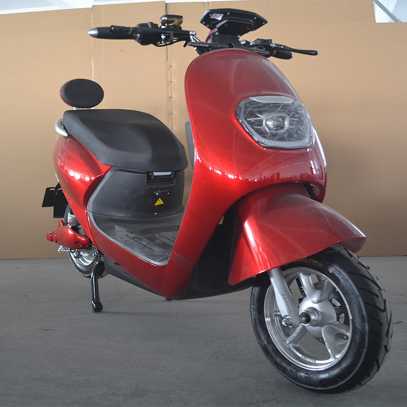 CE Certification Motified Electric Motorcycle / Scooter with 2000W Good Quality with Big Power and Long Distance for Man or Woman