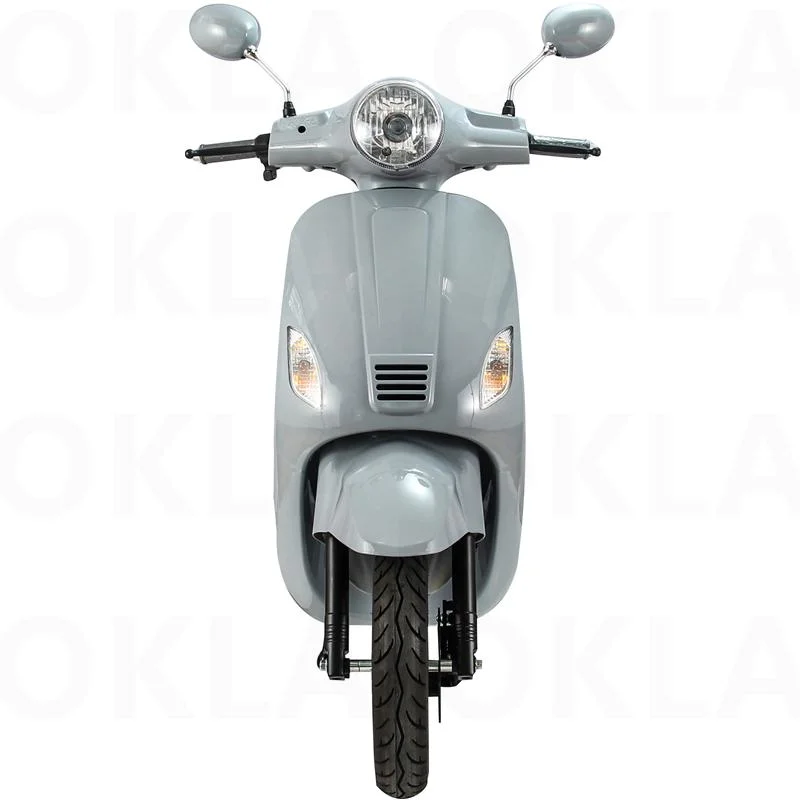 Scooter elettrico a bassa velocit&#224; per adulti