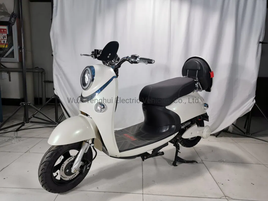 2021 China Warehouse Sppuly Electric Scooter Popular Fashionable High Quality Mobility Adults Electric Bike