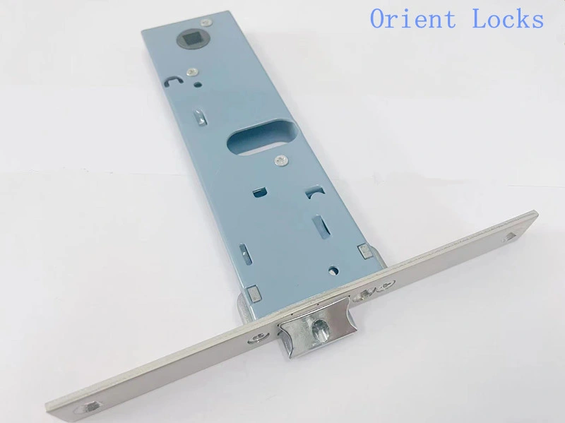 Aluminium Door Lock 114 with Cylinder Hole Oval Shape