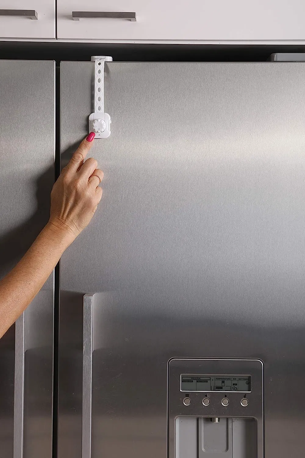 Baby Anti-Pinch Hand Cabinet Door Lock for Prevent The Refrigerator