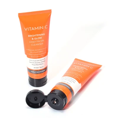 Hot Sale Brightening Smoothing Vc Purifying All Natural Foaming Cleanser