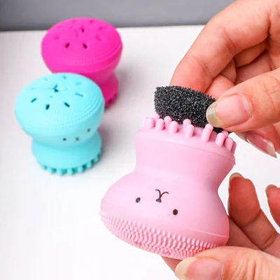 Small Octopus Facial Cleaning Brush Softy Silicone Material Easy to Hold Massages Your Face Reduce Dead Skin Acne Dropshipping