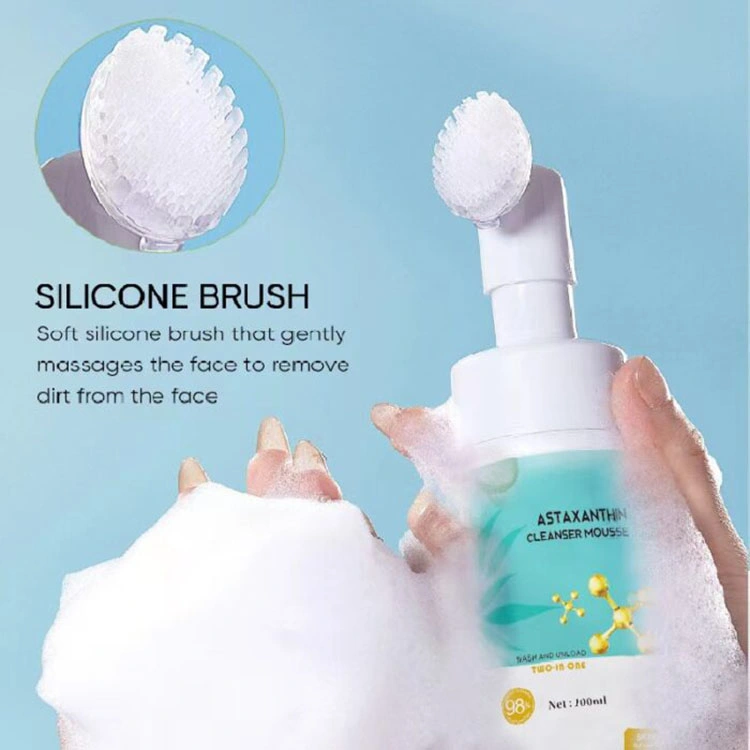 Private Label Vitamin C Foam Face Wash Turmeric Aloe Green Tea Coconut Bubble Facial Cleanser with Brush