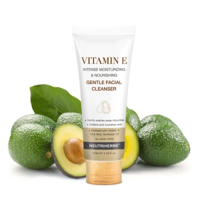 Comercio al por mayor Oganic profunda renovación eliminar la suciedad Cleanser para piel grasosa la Vitamina E de espuma Facial