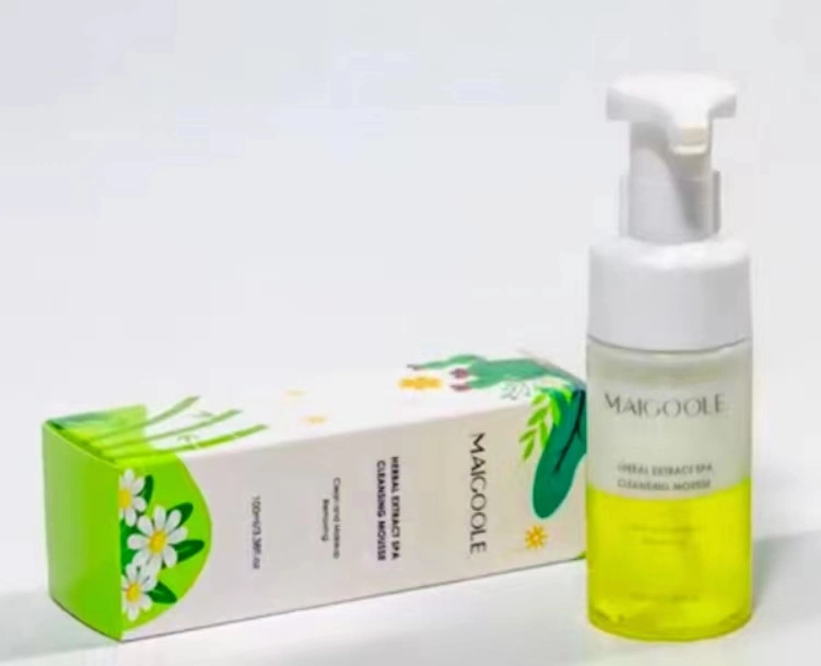 Hot Selling OEM Clean and Makeup Removing Facial Foam